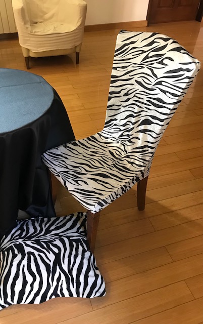 Elastične kratke navlake za stolice Zebra