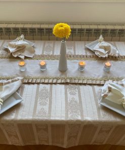 FESTIVE TABLE CLOTH DAMASK WITH CROWNS