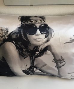 Alnada decorative pillows Bohemian girl