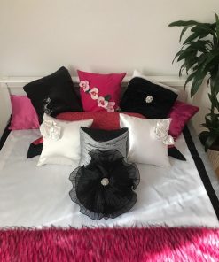 Boho pokrivač za bračni krevet Beli pliš sa jastucima