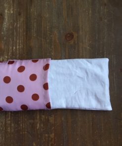 Relax eye masks with lavender polka dots