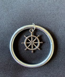 Dekorativni metalni prstenovi sa morskim motivima