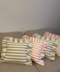 Pamučni prugasti jastuk roze belo sa karnerom